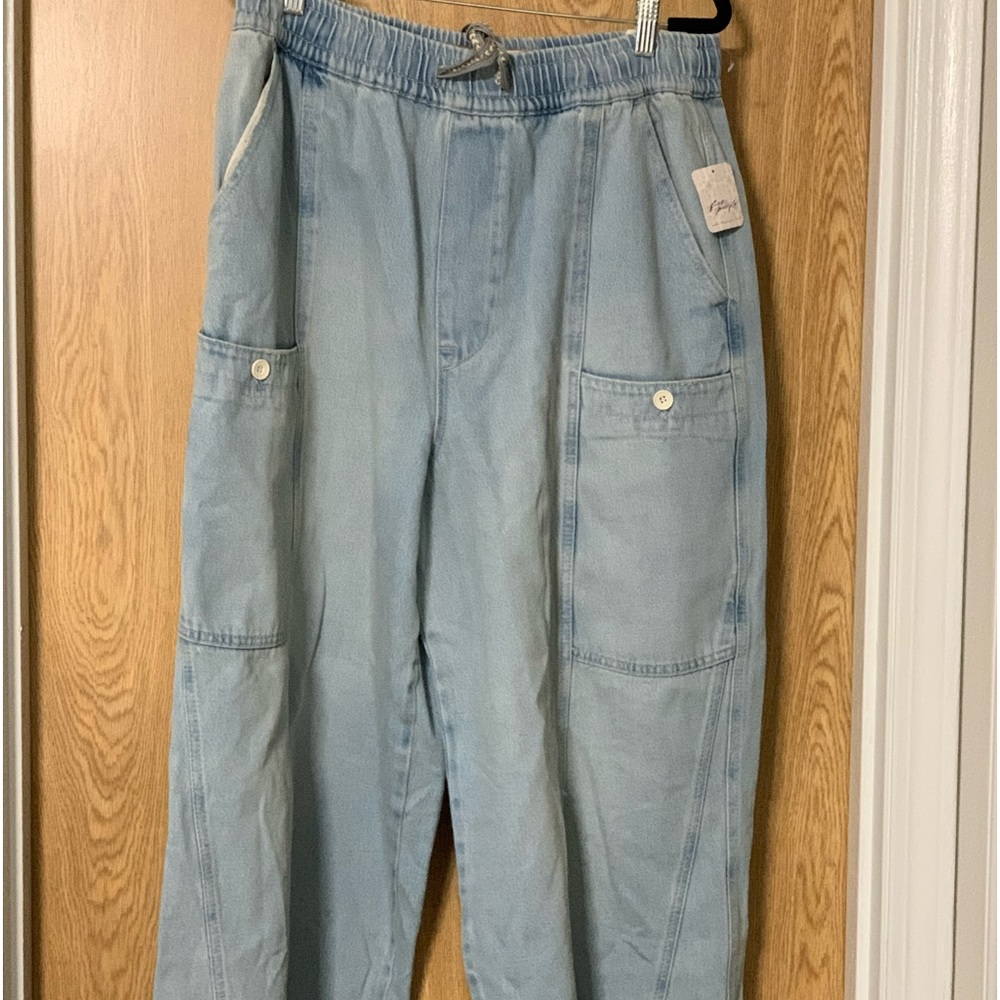 We The Free Baggy Jeans NWT